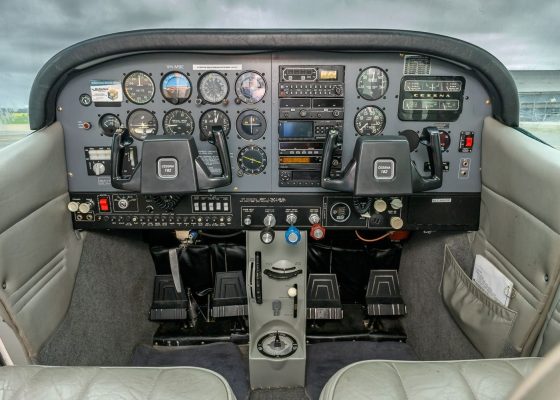 C182J VH-MBE panel